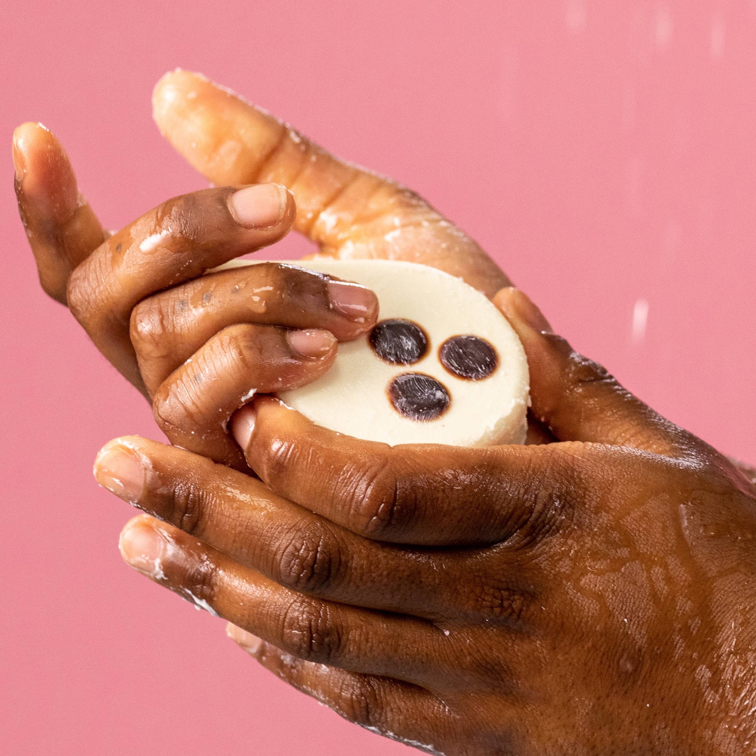 2338AB6C-1D28-121D-8B20-A0F3942620E2