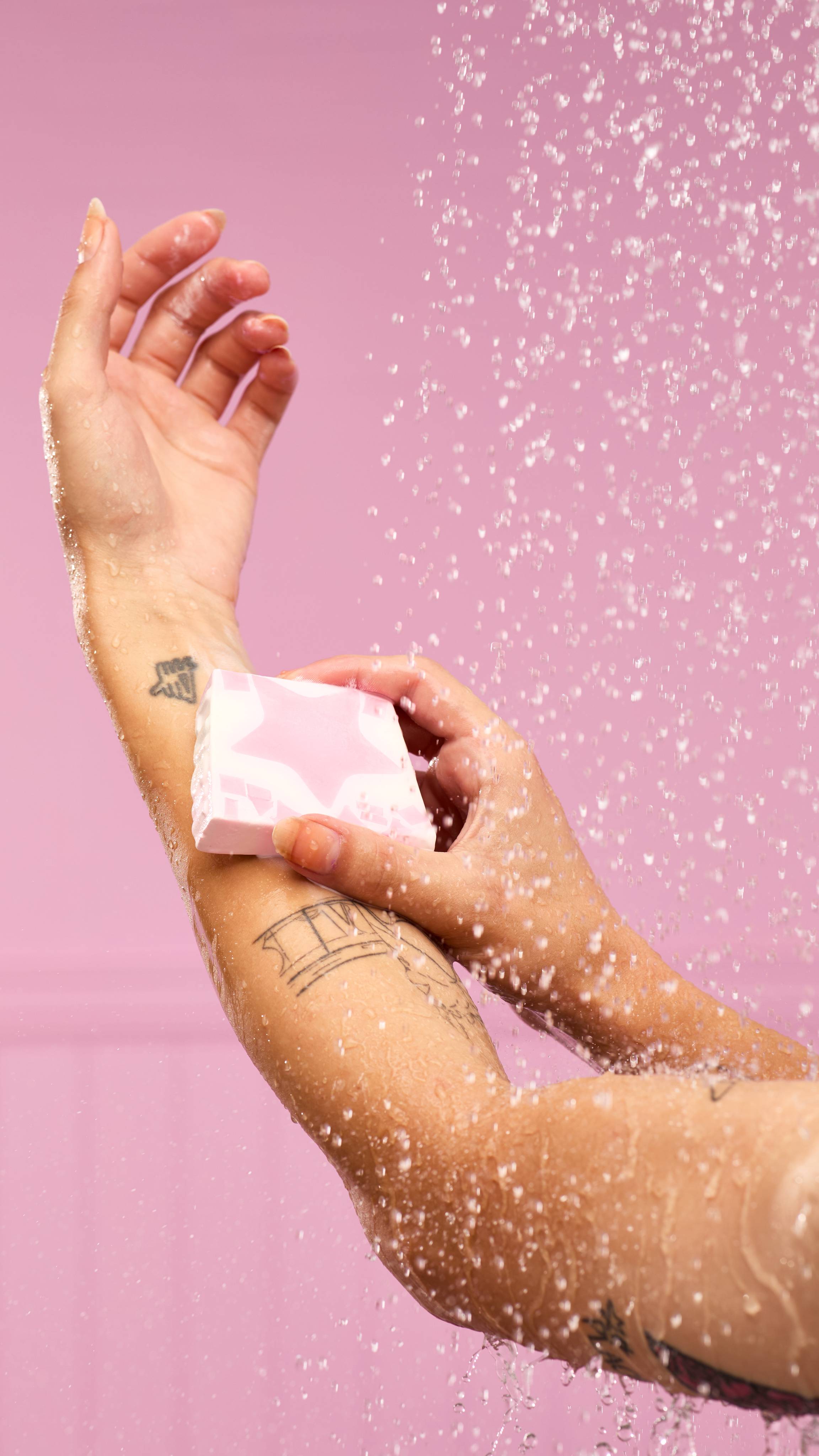 CE8976F0-F8E0-037D-6206-6FDDC1751462